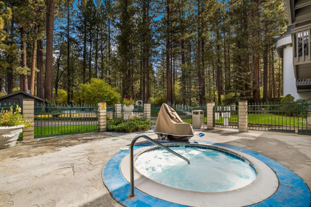 Chateau Big Bear Boutique Hotel, Bw Signature Collection Hotel