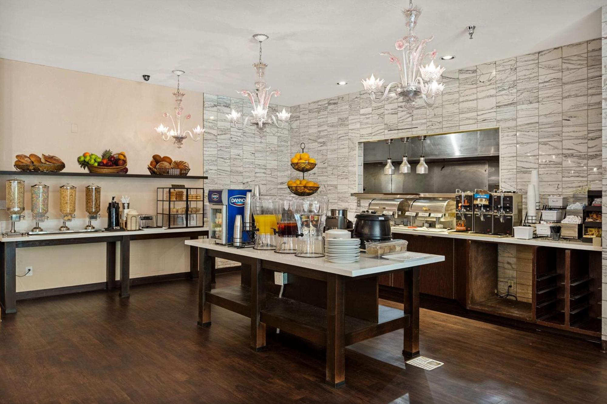 Chateau Big Bear Boutique Hotel, Bw Signature Collection