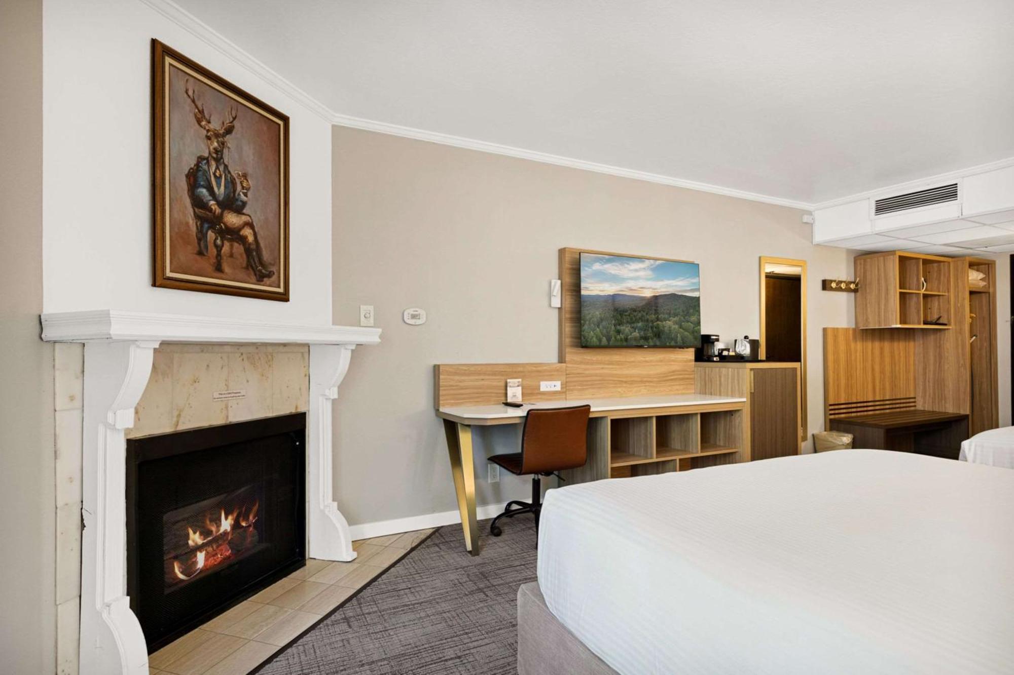 Hotel Chateau Big Bear Boutique Hotel, Bw Signature Collection Big Bear Lake
